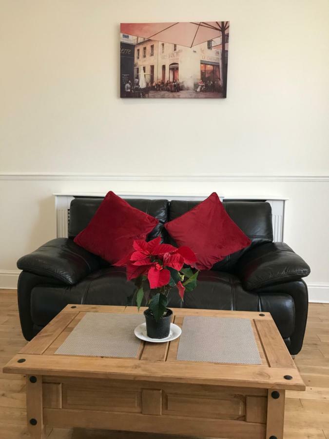 1 Bedroom Modern Apartment, Uplands, Apartment Swansea