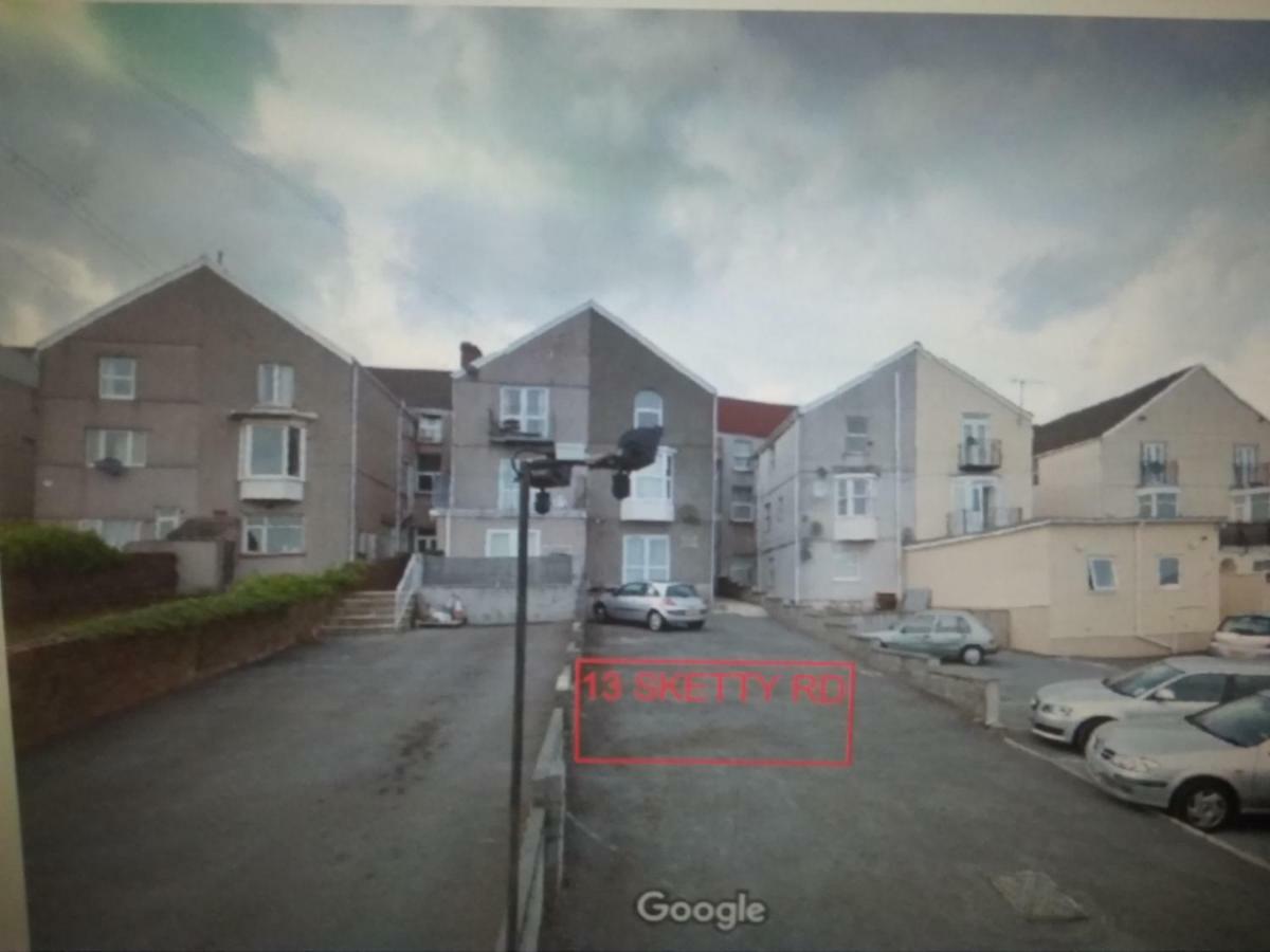 1 Bedroom Modern Apartment, Uplands, Swansea