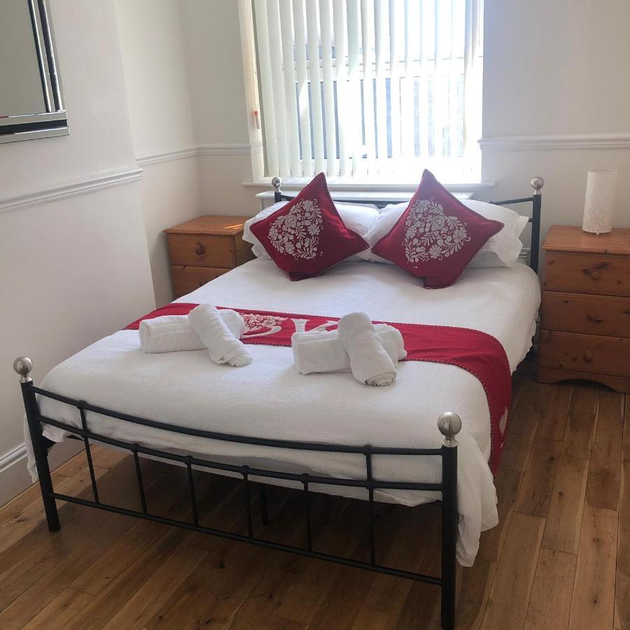 Apartment 1 Bedroom Modern Apartment, Uplands, Swansea